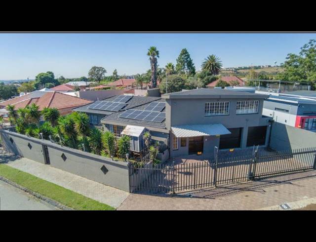 4 BEDROOM HOUSE FOR SALE IN REWLATCH